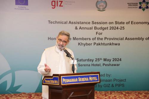 PIPS-and-MUP-Hold-Session-on-State-of-Economy-for-Honable-Members-of-Provincial-Assembly-of-Khyber-Pakhtunkhwa-on-May-25-202404